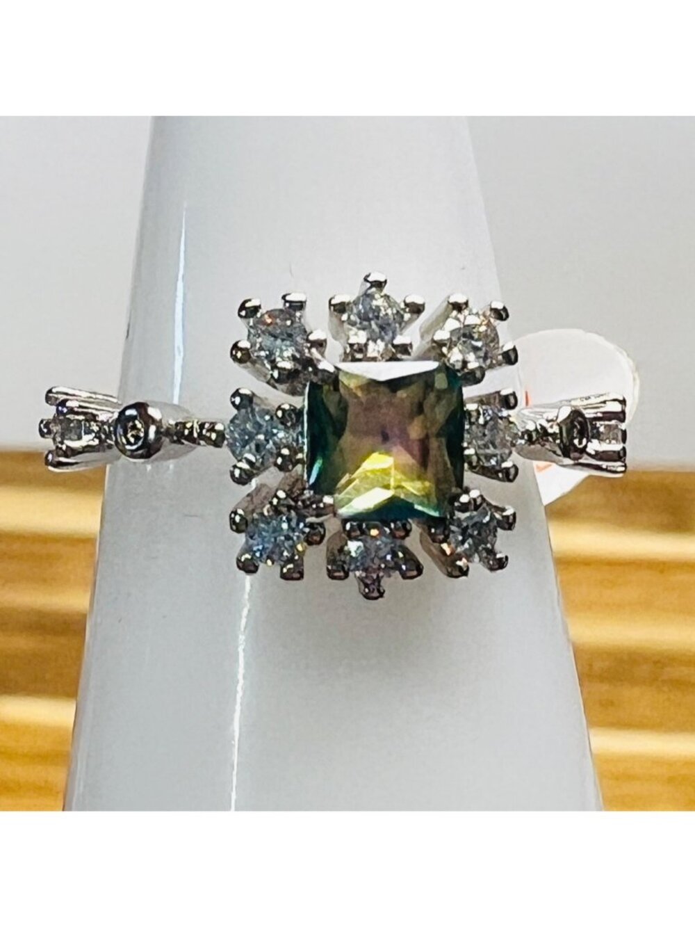 Ring Bomb Party Ring size 6  Iridescent gemstone silver color band